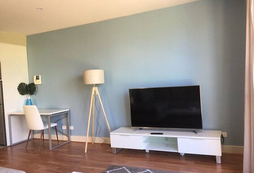 آپارتمان مدیریتی 2 خوابه, Accommodate Sa