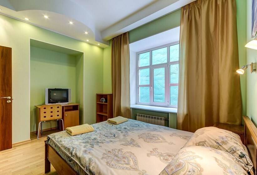 آپارتمان 2 خوابه, Apartments Near Palace Square