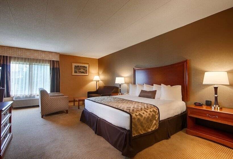 Люкс, Clarion Inn
