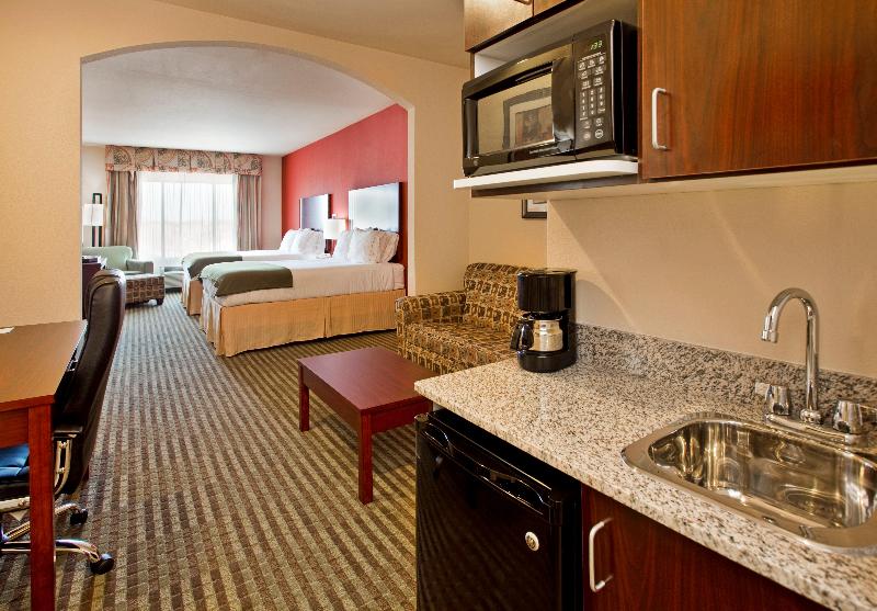 اتاق استاندارد با تخت بزرگ, Clarion Hotel Conference Center   North