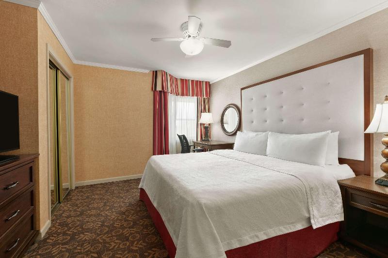 Люкс Кровать Кинг, Homewood Suites By Hilton Syracuse/liverpool