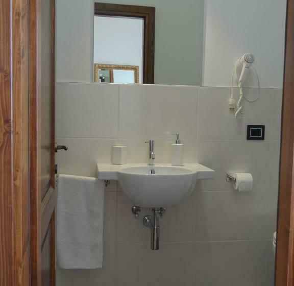 اتاق لوکس, B&b La Casa Del Sarto