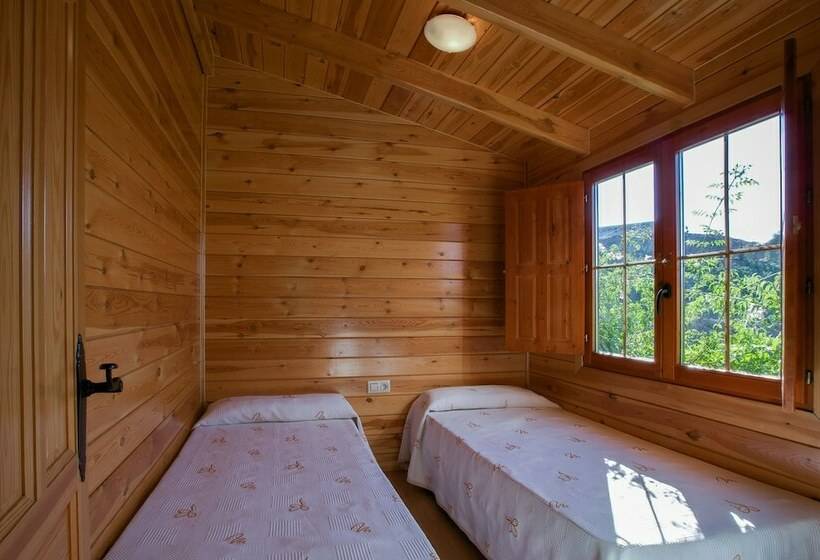 高级洋房, Camping Iznate