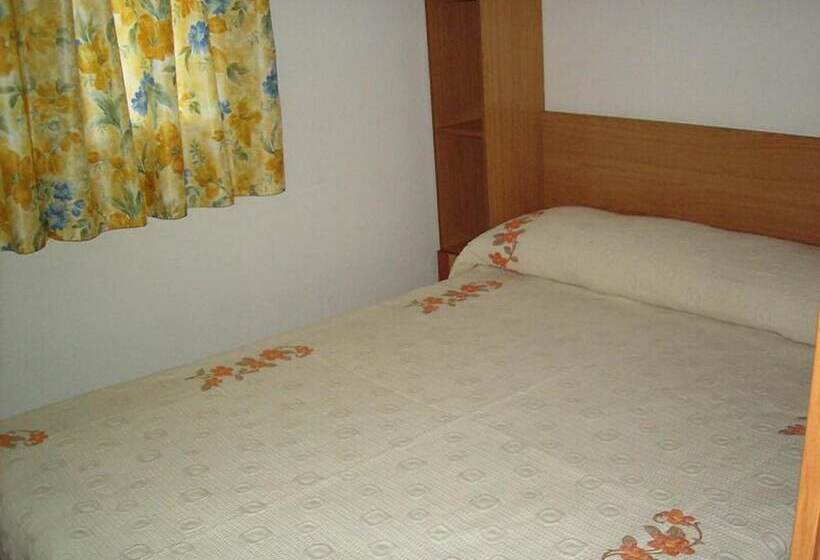 带2个卧室的标准洋房, Camping Iznate
