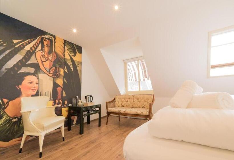 수피리어 룸, Pink Flamingo Boutique Hostel