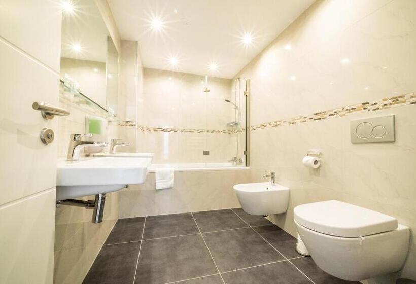 수피리어 룸, Pink Flamingo Boutique Hostel