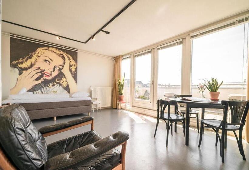 수피리어 트리플 룸, Pink Flamingo Boutique Hostel