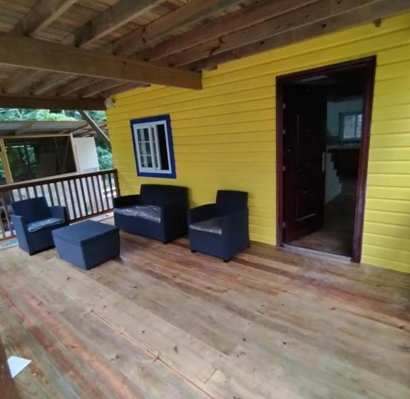 سرير فى غرفة مشتركه, Tierra Verde Bed And Breakfast