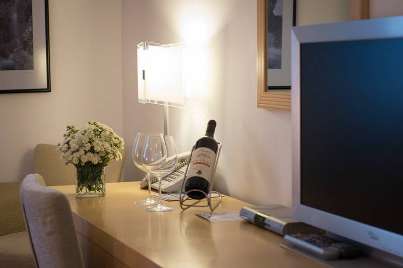 デラックスルーム, Indra Hotel   Boutique Suites