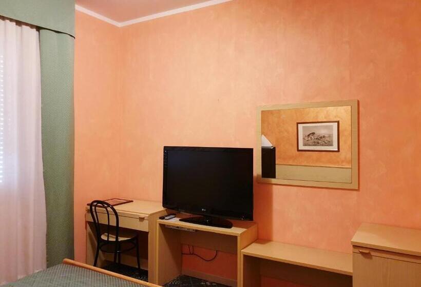 Номер Стандарт, Paradiso