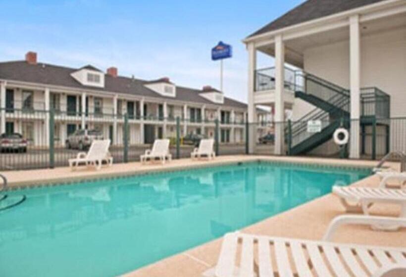 Номер Deluxe, Baymont By Wyndham Tuscaloosa