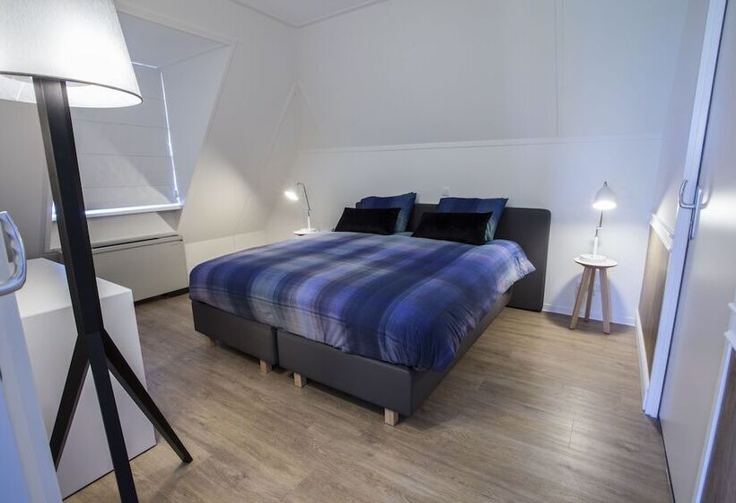 Номер Deluxe, Restaurant Termunterzijl