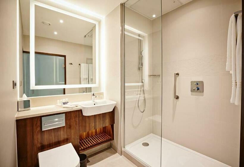 اتاق لوکس با تخت بزرگ, Courtyard By Marriott Reykjavik Keflavik Airport