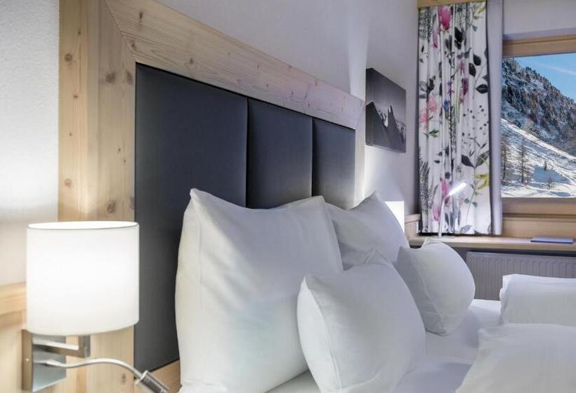 Номер Superior с Балконом, Skihotel Haus Gurgl