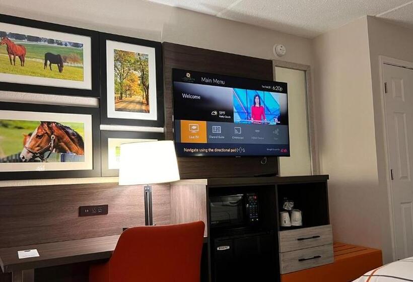 اتاق استاندارد, La Quinta Inn Lexington Horse Park