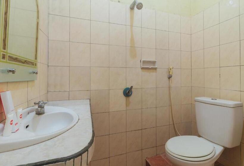 חדר דלוקס, Oyo 2269  Astika