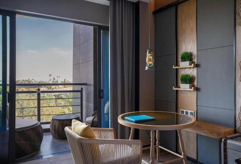 Номер Стандарт Вид на Сад, Renaissance Xiamen