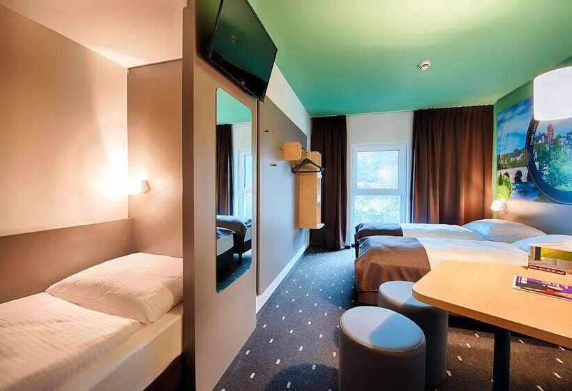 اتاق استاندارد سه نفره, B&b Hotel Wetzlar