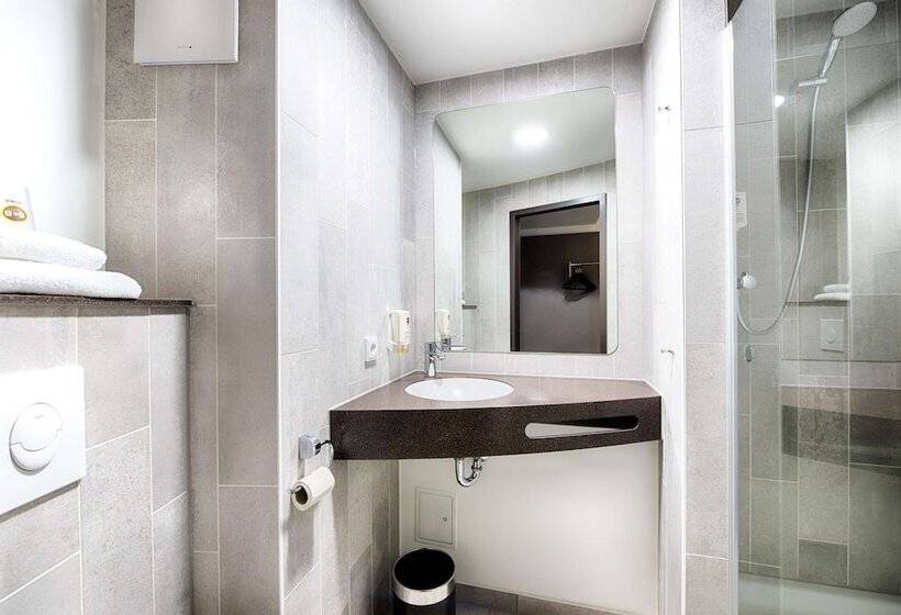 اتاق استاندارد سه نفره, B&b Hotel Wetzlar