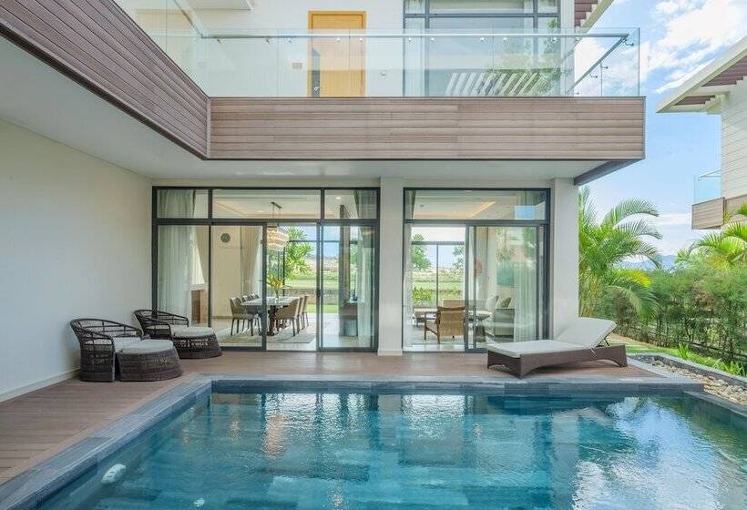 سوییت, Wyndham Grand Kn Paradise Cam Ranh