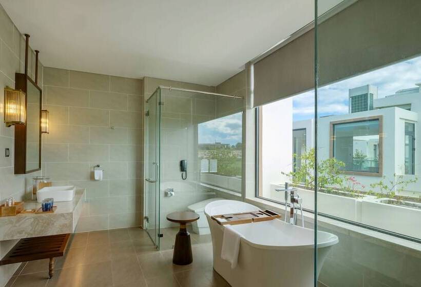 سوئیت 2 خوابه, Wyndham Grand Kn Paradise Cam Ranh