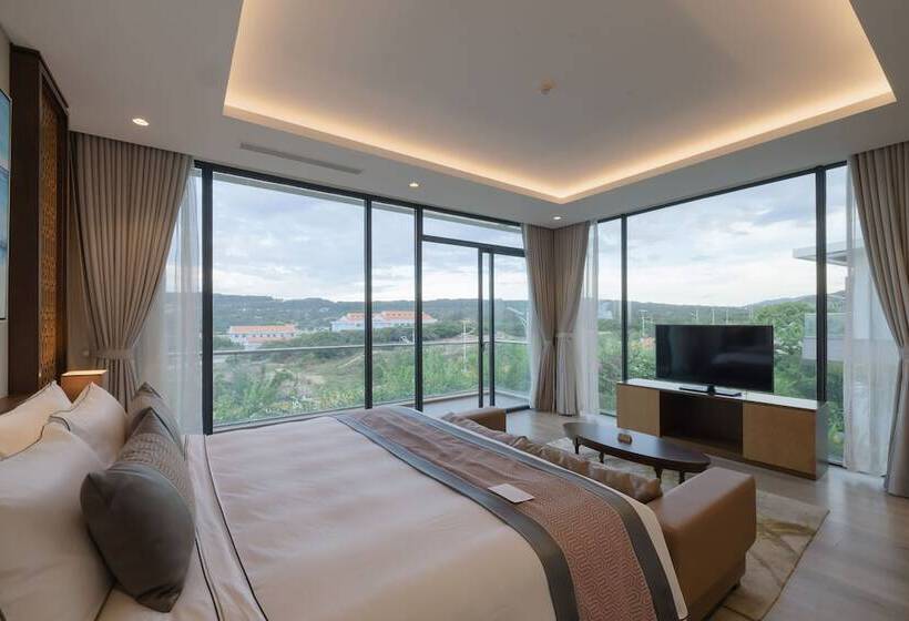 سوئیت 2 خوابه, Wyndham Grand Kn Paradise Cam Ranh