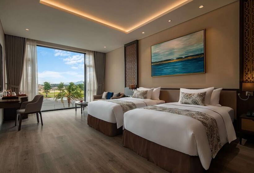 ویلای 3 خوابه, Wyndham Grand Kn Paradise Cam Ranh