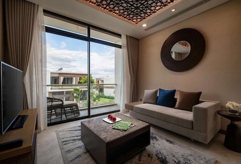 ویلای 3 خوابه, Wyndham Grand Kn Paradise Cam Ranh