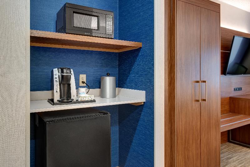 스탠다드 룸, Holiday Inn Express & Suites West Long Branch   Eatontown, An Ihg