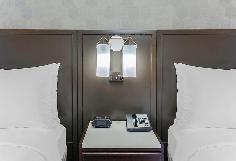 اتاق استاندارد با 2 تخت دوبل, New York Laguardia Airport Marriott