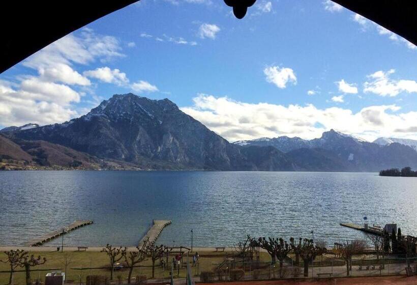 Номер Стандарт Вид на Озеро, Schweizerhof Am See