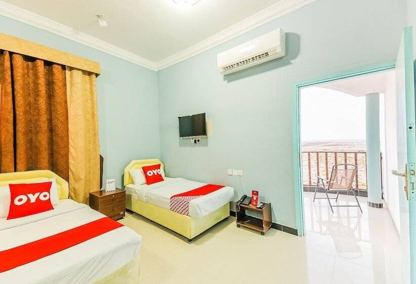 اتاق لوکس سه تخته, Ras Al Hadd Guest House