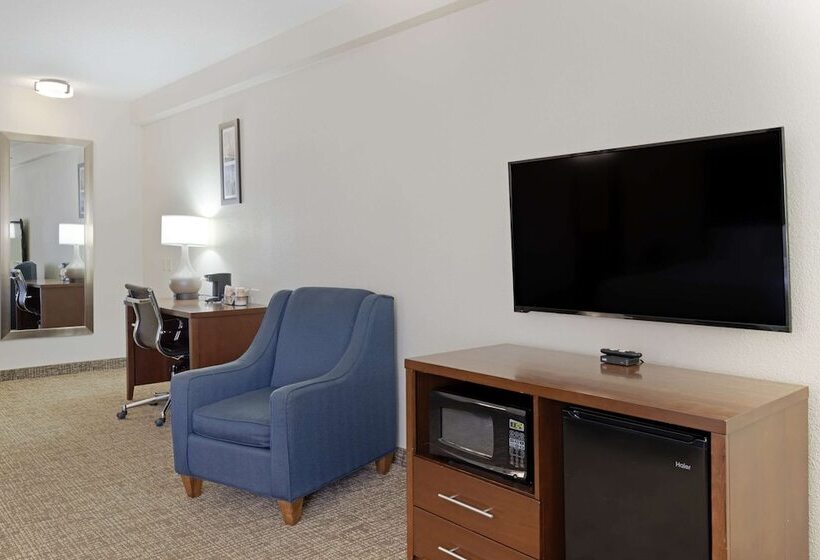 سوییت, Comfort Inn & Suites