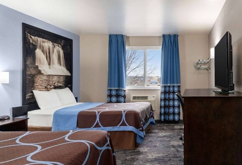 ２ダブルベッドのスタンダードルーム, Super 8 By Wyndham Columbus Edinburgh
