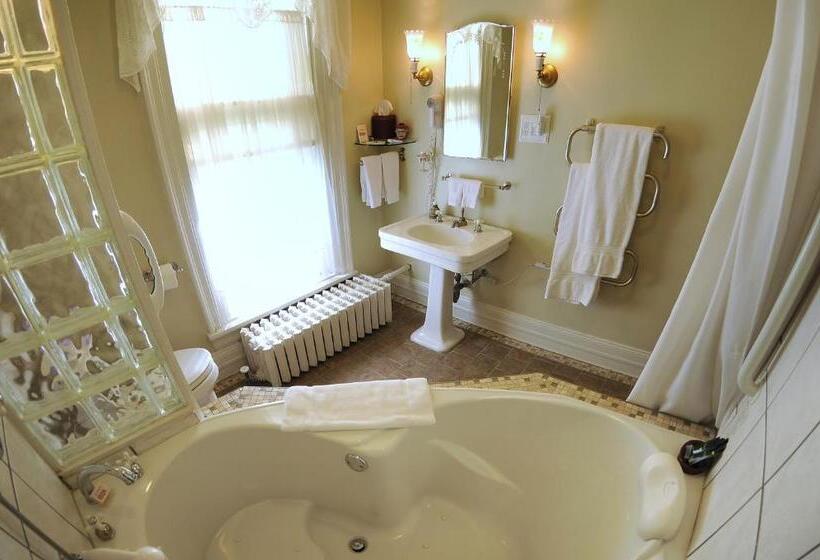 Suite Deluxe, The Oliver Inn