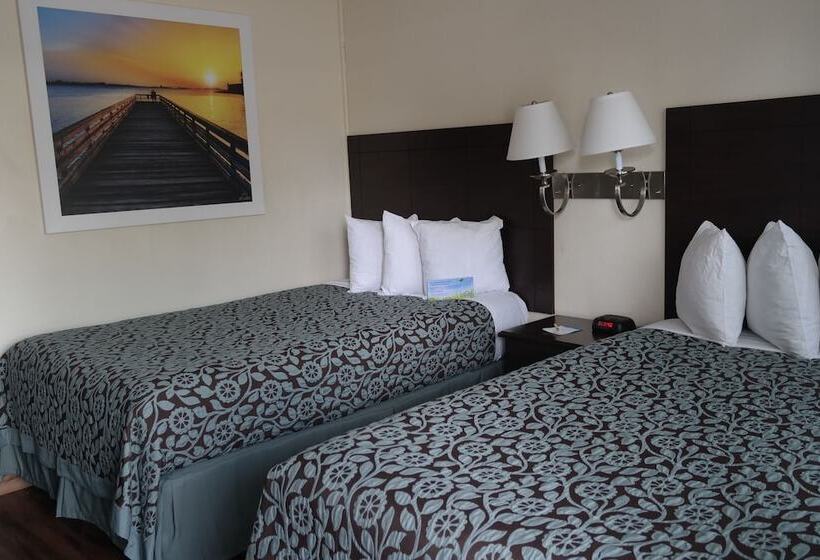 Номер Стандарт 2 Двуспальные Кровати, Days Inn By Wyndham Santa Maria