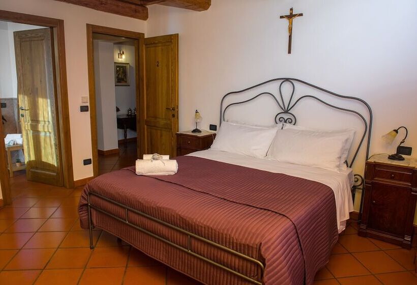 스탠다드 룸, B&b I Pini Di Storaco