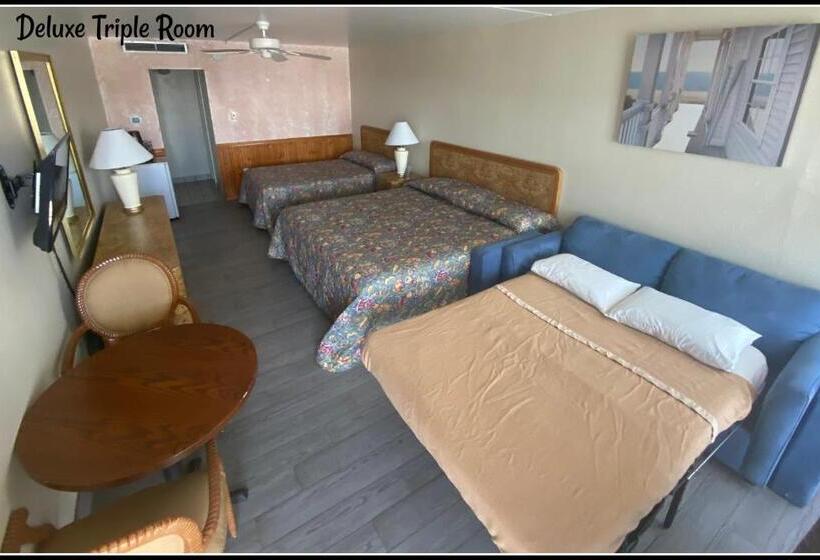 اتاق لوکس سه تخته, Landmark Motel