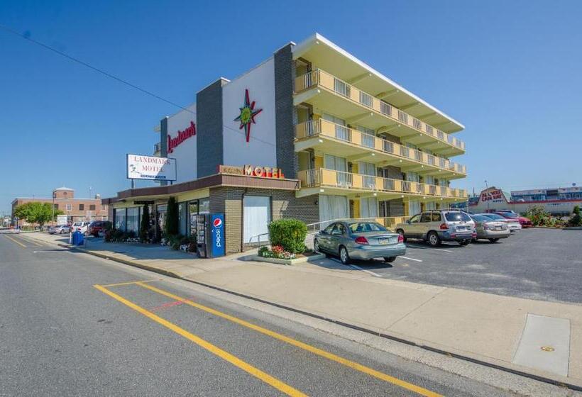 اتاق استاندارد سه نفره, Landmark Motel