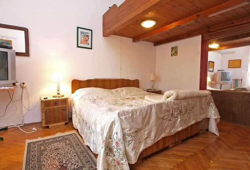 آپارتمان 1 خوابه, Apartment 1050