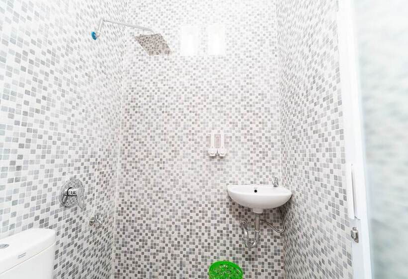 Номер Стандарт, Reddoorz Near Griya Agung Palembang