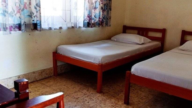 Четырехместный Номер Superior, Bunga Ayu Seaside Resort