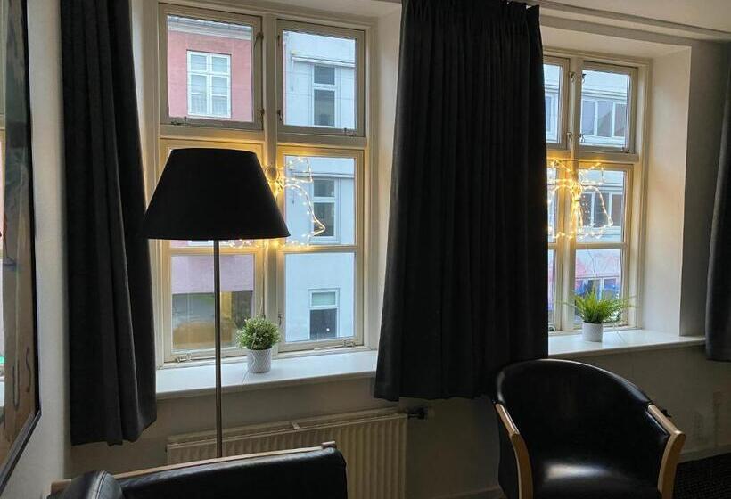 Апартаменты 1 Спальня, Aarhus City Apartments