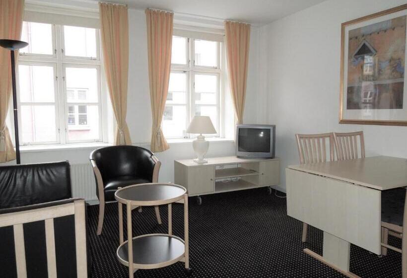 Апартаменты 1 Спальня, Aarhus City Apartments