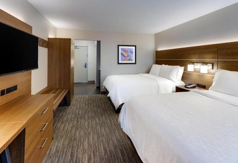 Номер Стандарт Адаптированный для Инвалидов, Holiday Inn Express & Suites   Middletown   Goshen, An Ihg