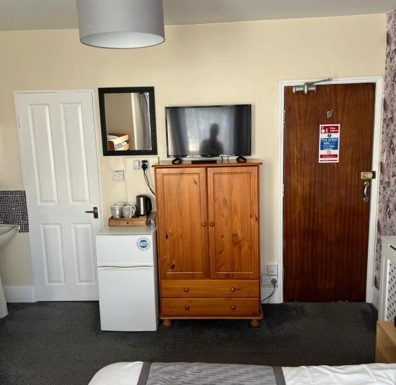 Семейный Номер Вид на Море, Willows Guest House
