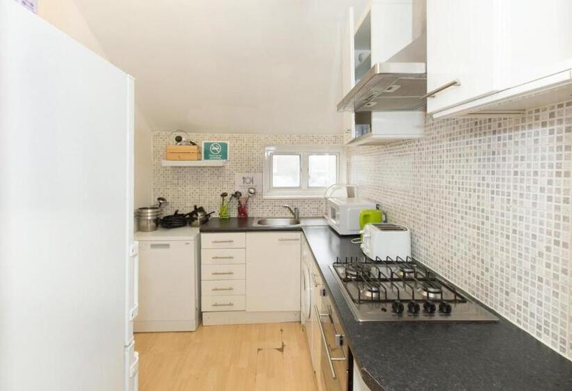 Номер Стандарт Совместная Ванная, Tooting Broadway Studios & Rooms By Dc London Rooms