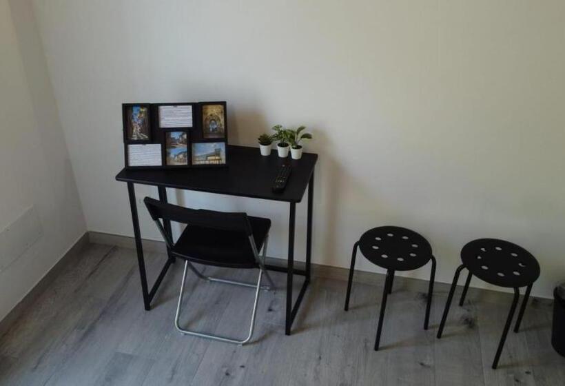 Quarto Triplo Estandar, Agriturismo Cascina Lert