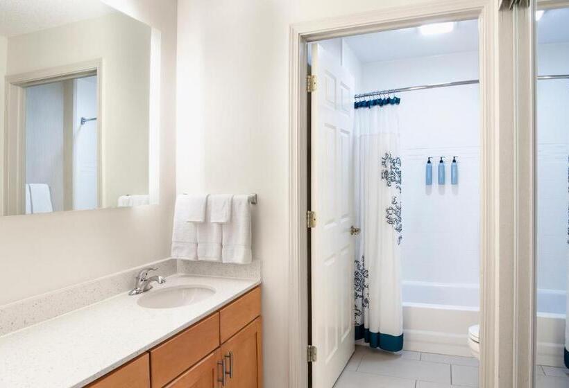 Люкс 2 Спальни, Residence Inn Cincinnati Airport