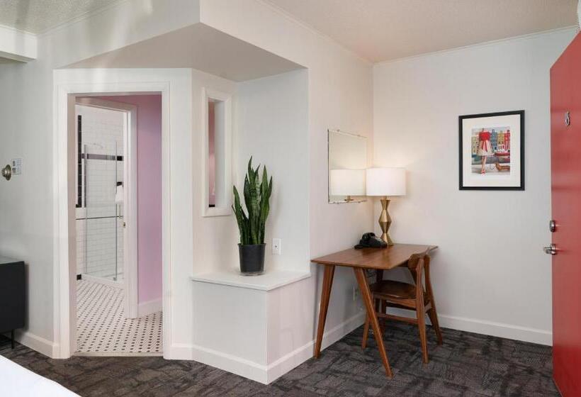 Номер Superior Кровать Кинг, Sapphire Motel Midtown Bozeman